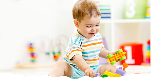 Помощь логопеда для детей 3 лет и старше, запуск речи и переход к фразовой речи.